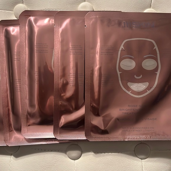 111Skin Rose Gold Face Mask - Picture 1 of 1